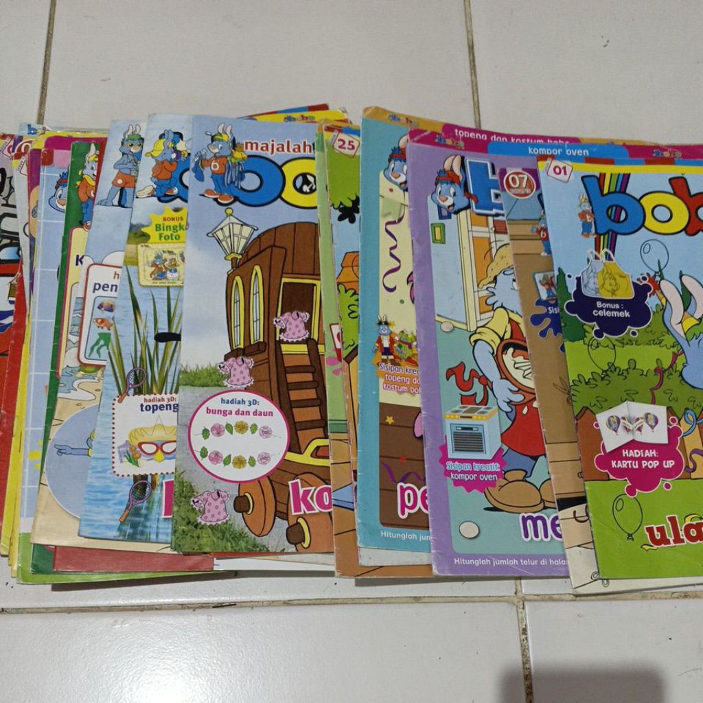 Majalah bobo junior random