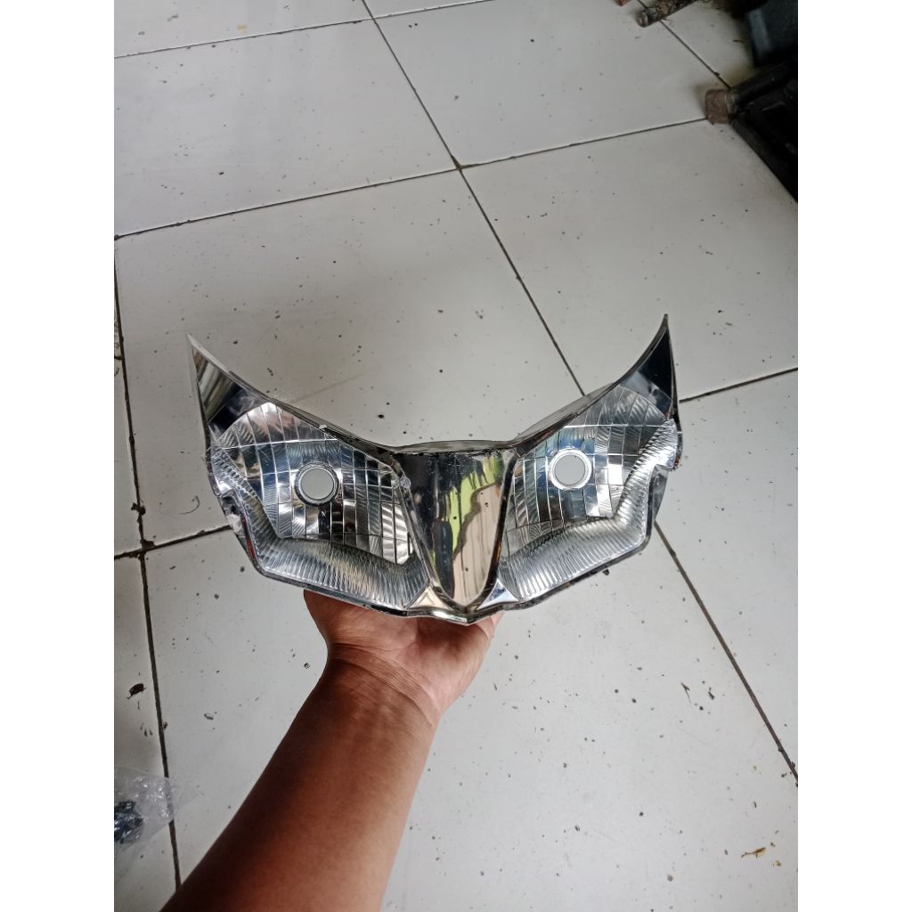 reflektor chrome lampu depan Vario 125 old bekas original
