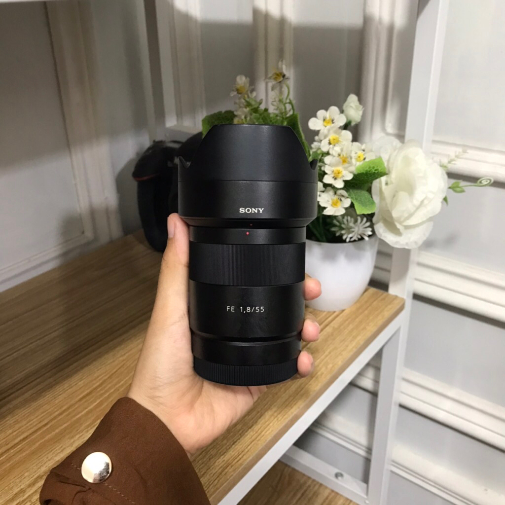 SONY 55MM F1.8 FE ZEISS