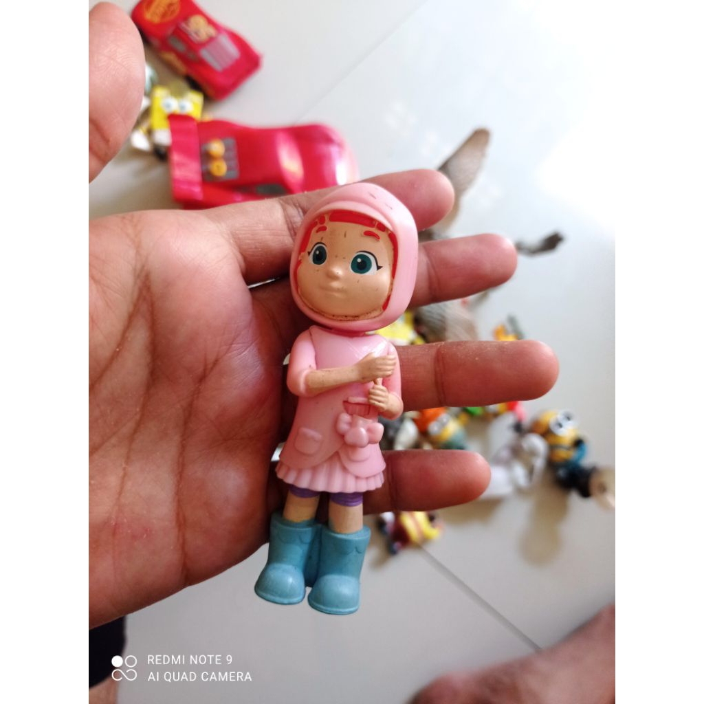 Figure Rainbow Ruby Original McD (Preloved)