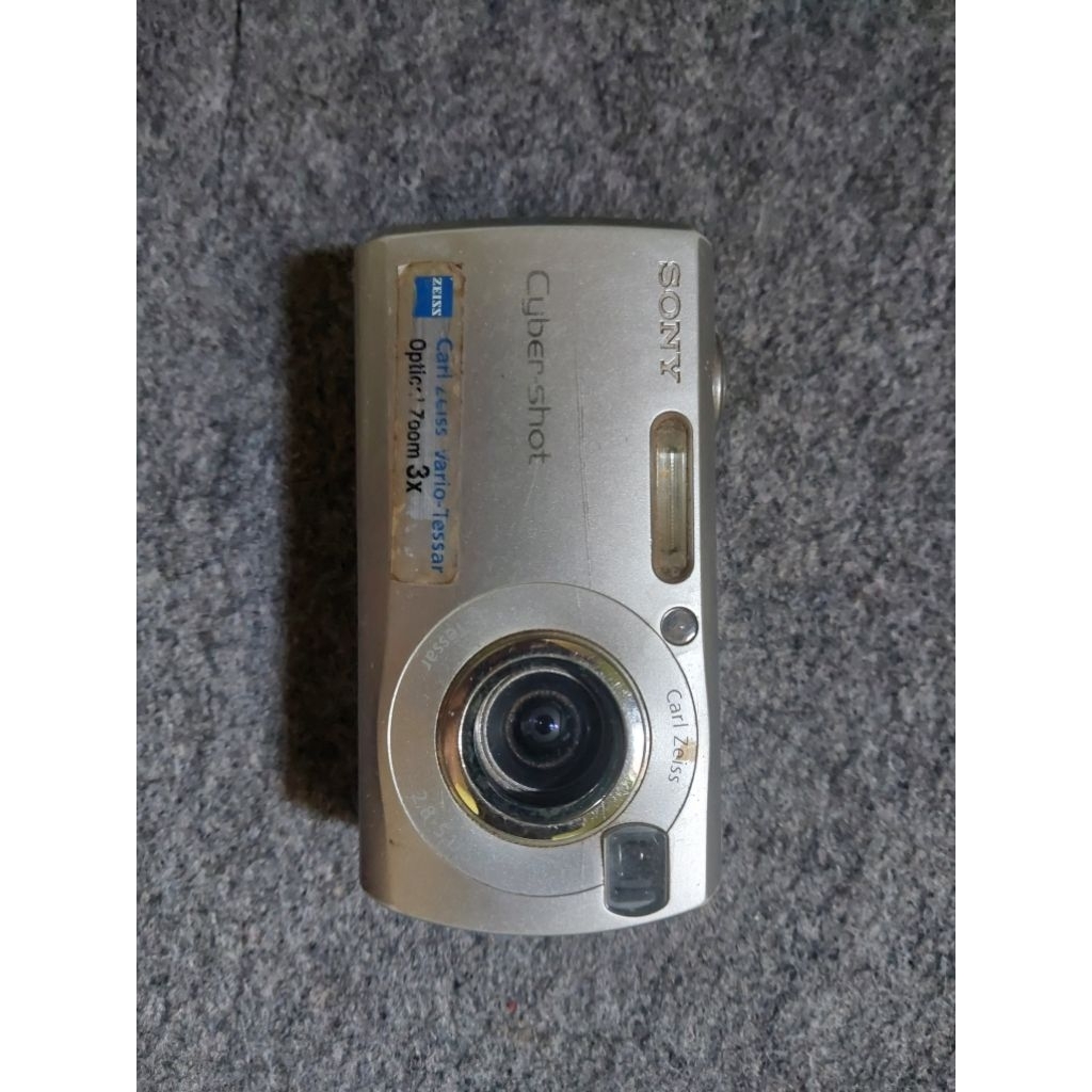 Kamera Digital Second Sony Cybershot s-40