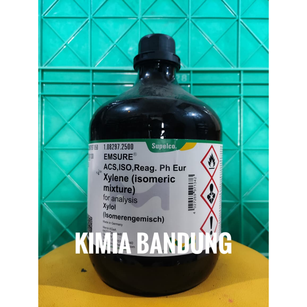 XYLENE / XYLOL / DIMETHYLBENZENE / XILENA MERCK 108297 ECER