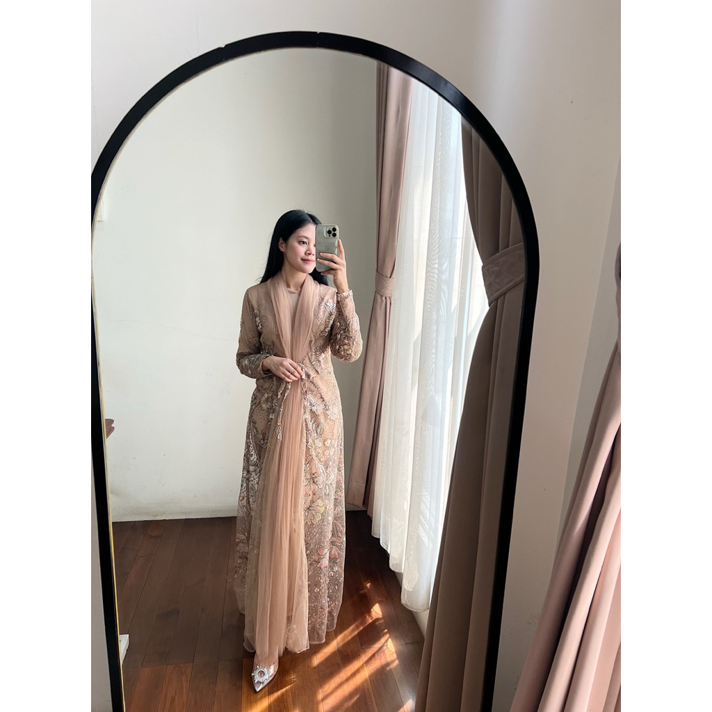 amrthelabel / sakura dress / hazelnut