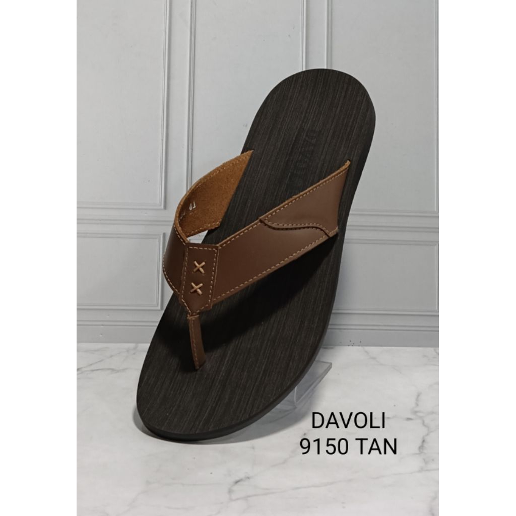 sandal jepit cowok bahan kulit asli ringan dan nyaman di pakai , tapak anti slip brand DAVOLI