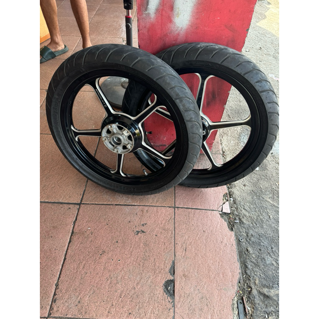 vleg mandalika vleg mx king mandalika