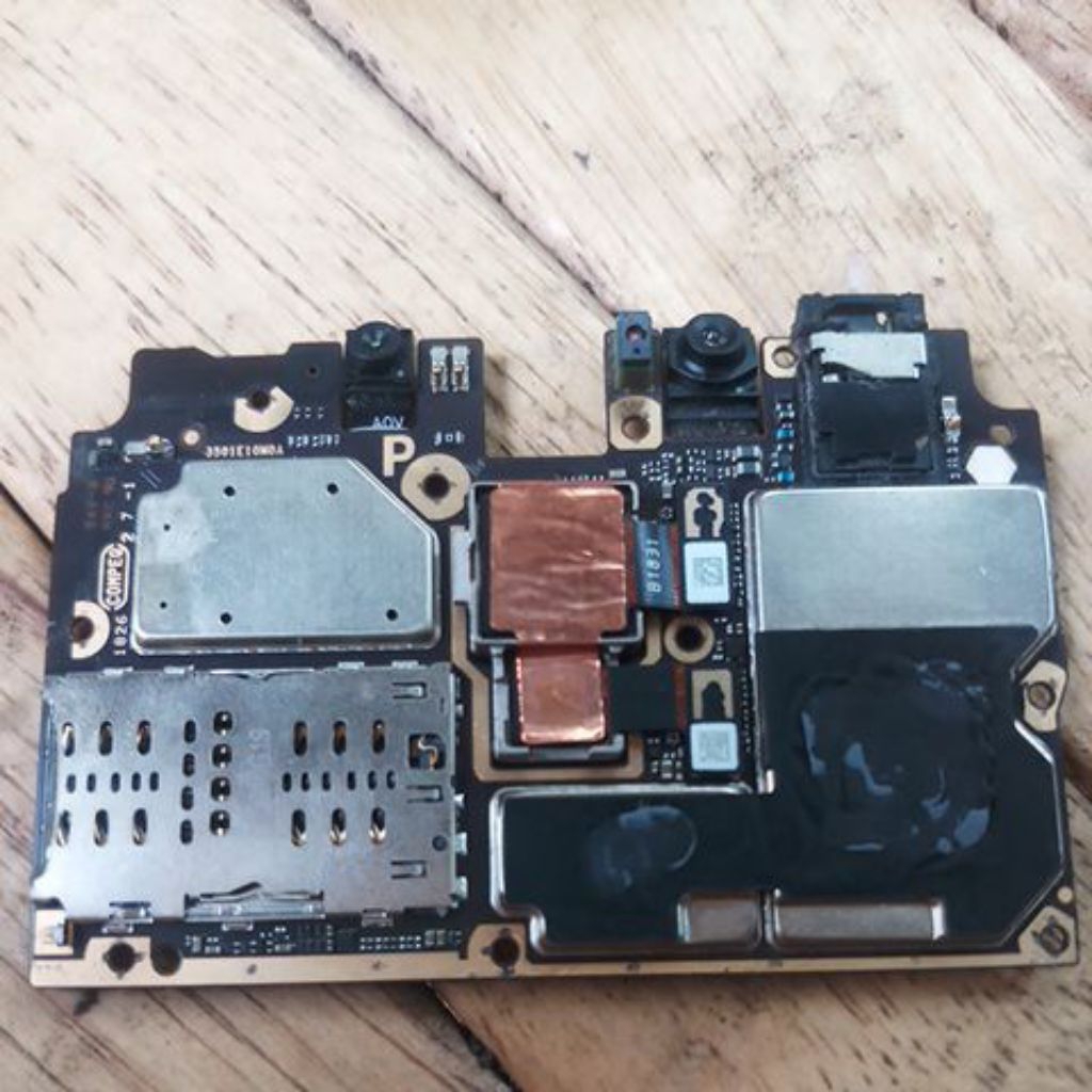 mesin pocophone f1 matot