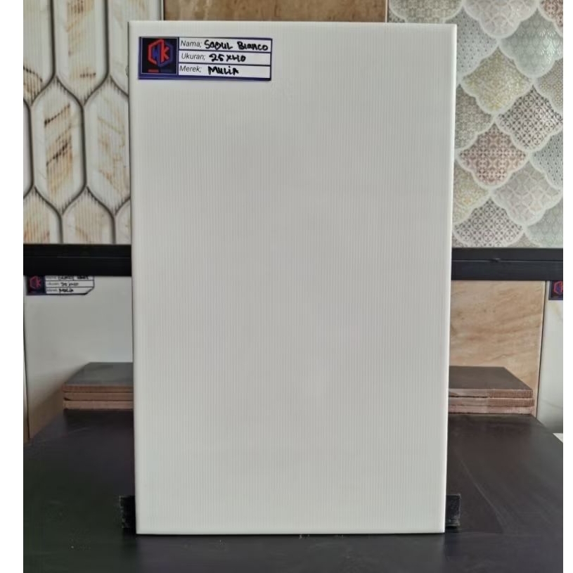 Keramik Lantai 25x40 Seoul Bianco