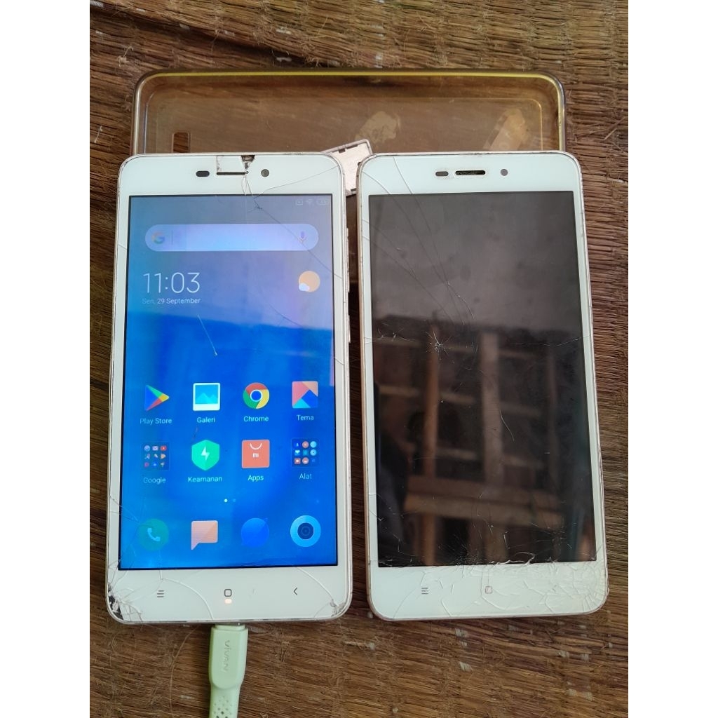 XIAOMI REDMI 4A 2/16 BEKAS MINUS