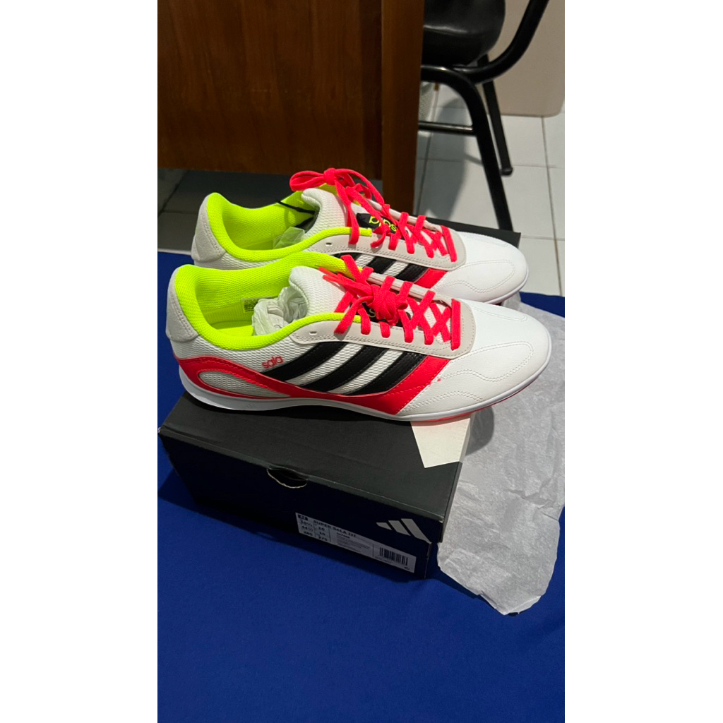 Sepatu futsal Adidas Super Sala III