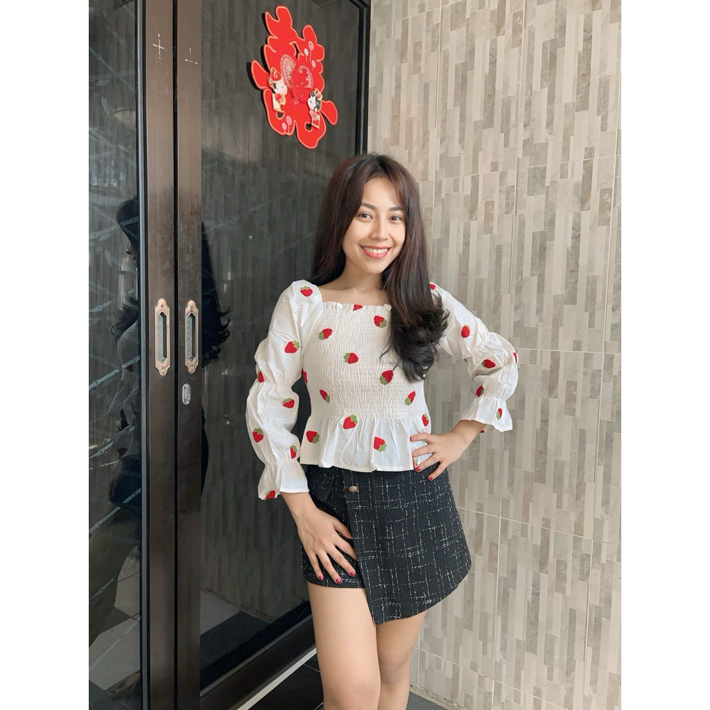 PRELOVED STRAWBERRY BLOUSE