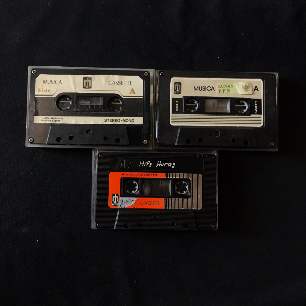 Kaset Chrisye Nona, Metropolitan & hip hip hura (sepaket tanpa cover)