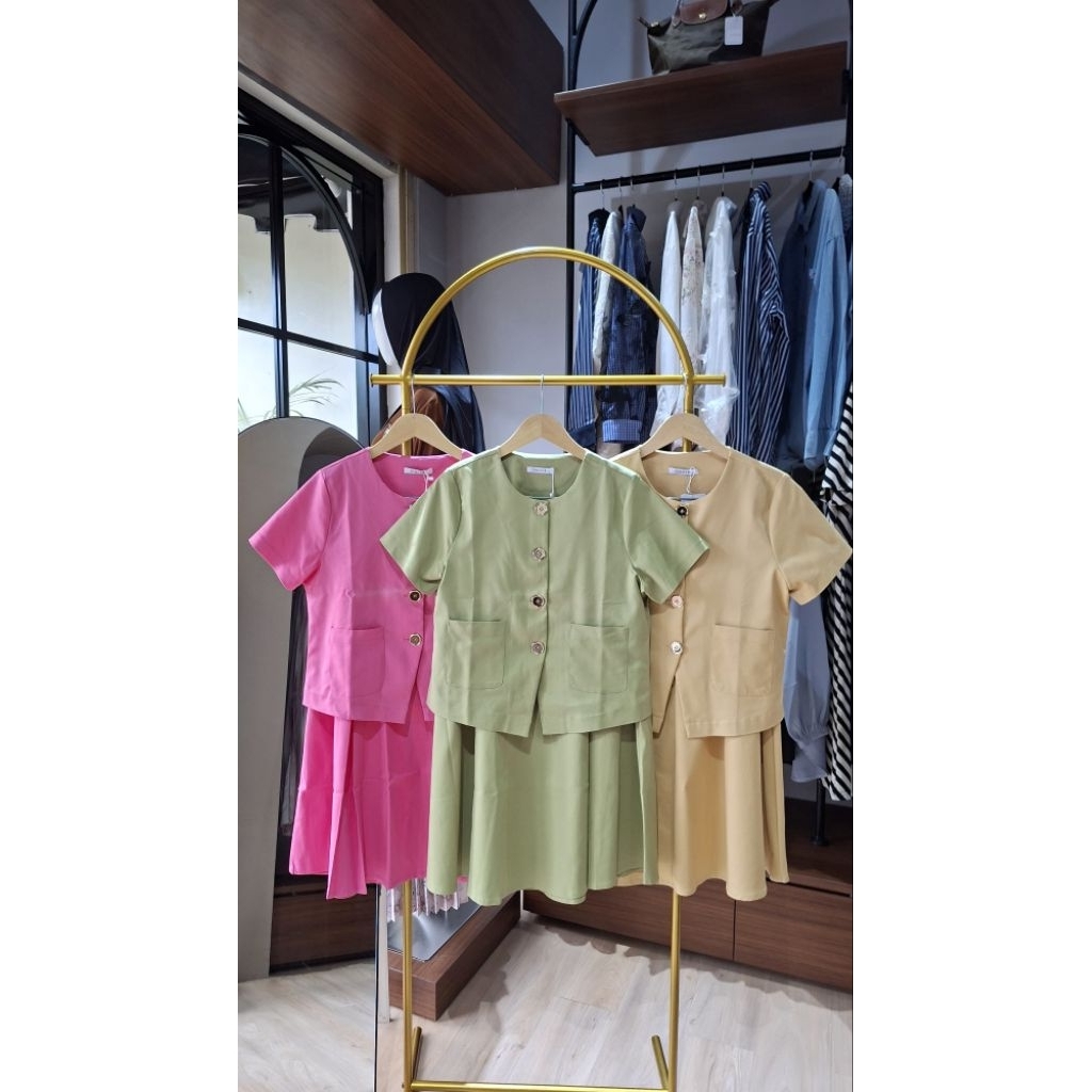 Set rok Difici crop One set Rok