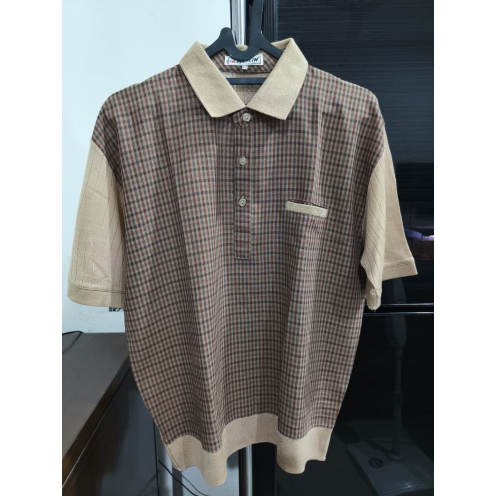 Polo Shirt Daelim Pre Loved