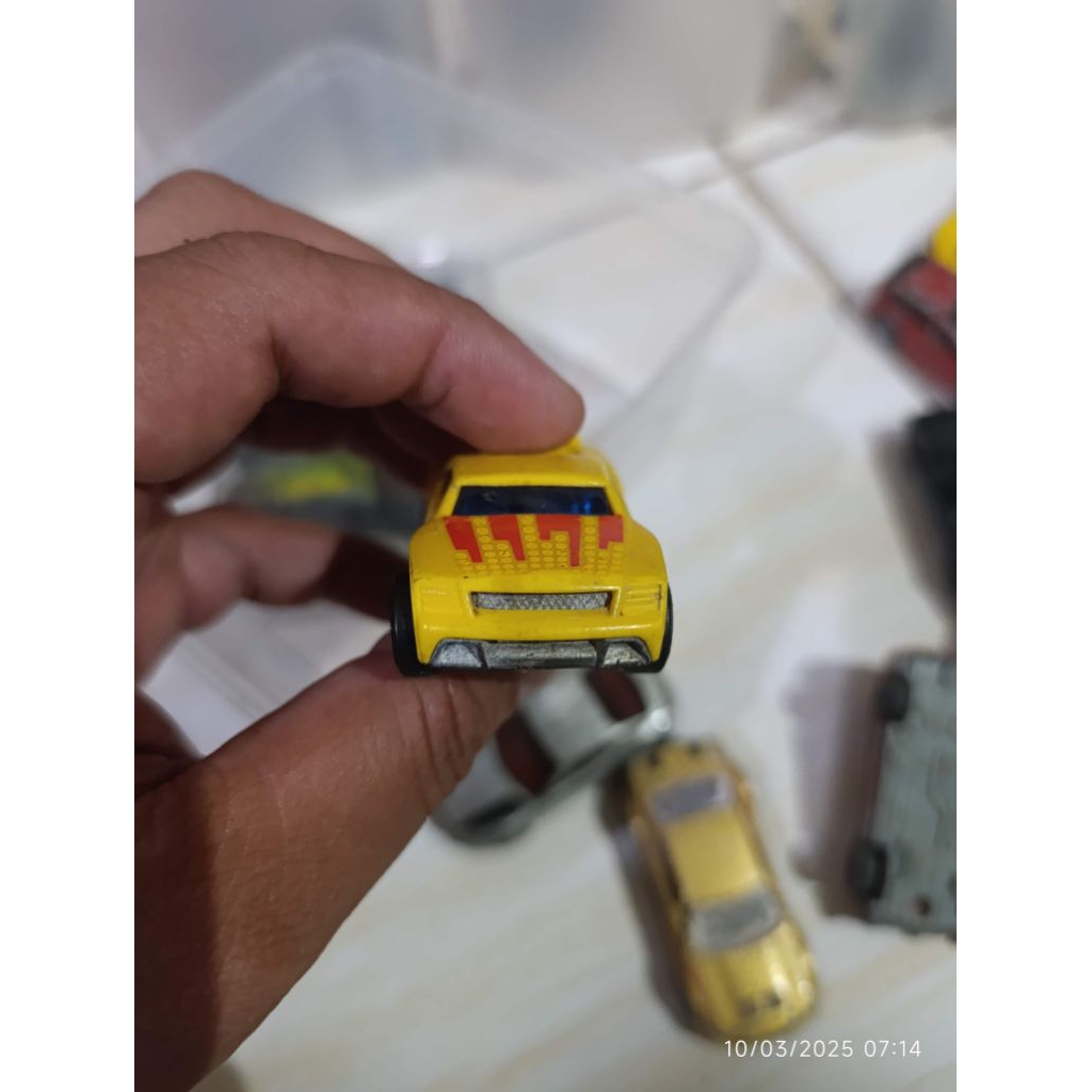 Hotwheels Bassline Kuning junk