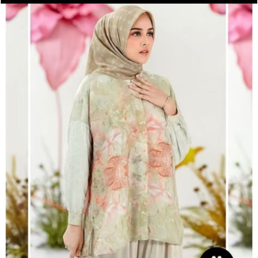 New Xanadu Valvia Top Buttonscarves x Riamiranda