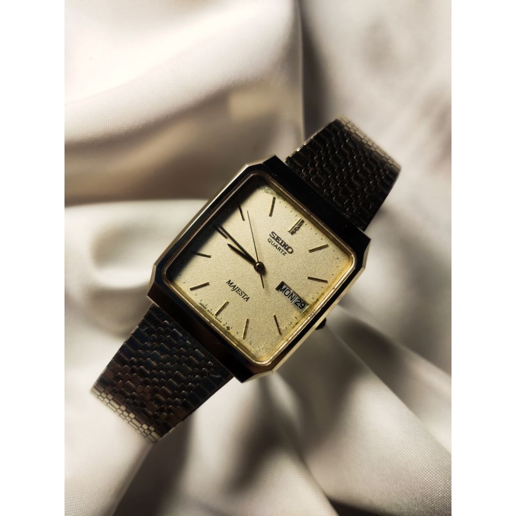 Jam Tangan Vintage by Seiko Majesta Tank