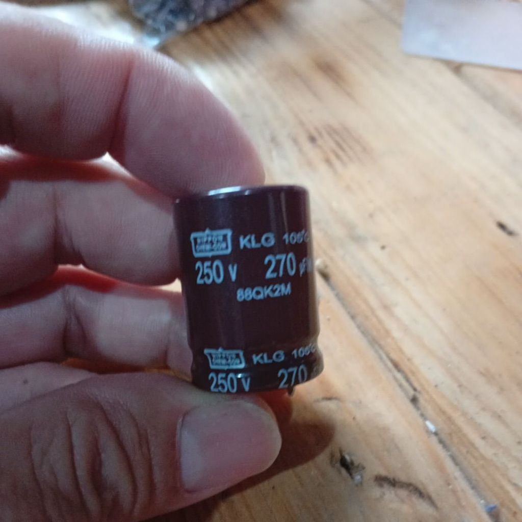 elco nipponchemicon270uf250v