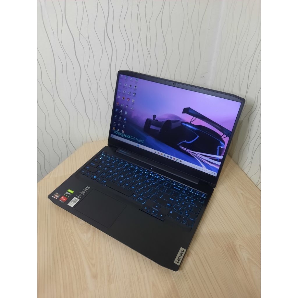 Lenovo Ideapad gaming 3 Ryzen 5-4600H Ram 8Gb/SSD 512Gb GTX 1650 4Gb