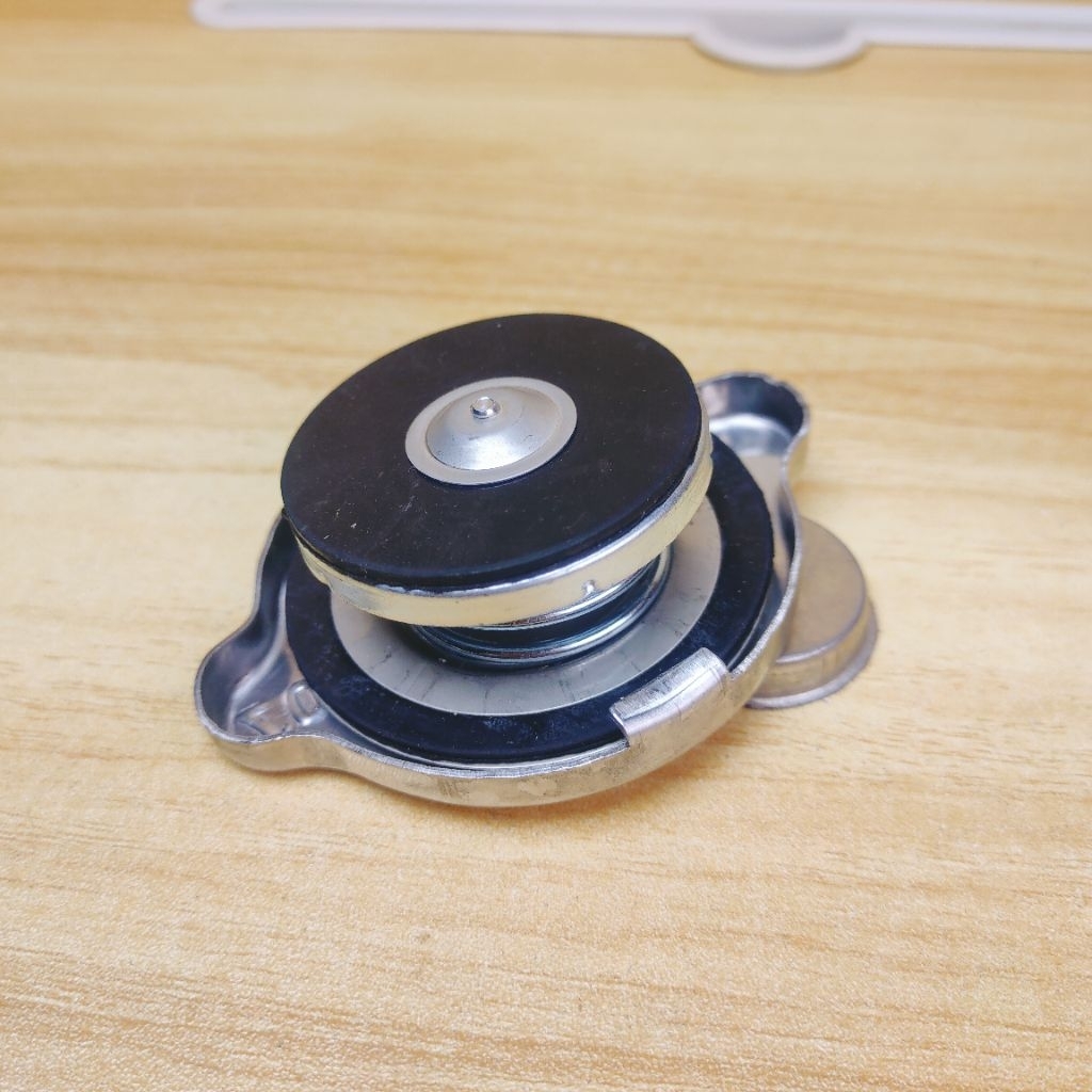 Tutup Radiator Diesel Dongfeng 10pk R100