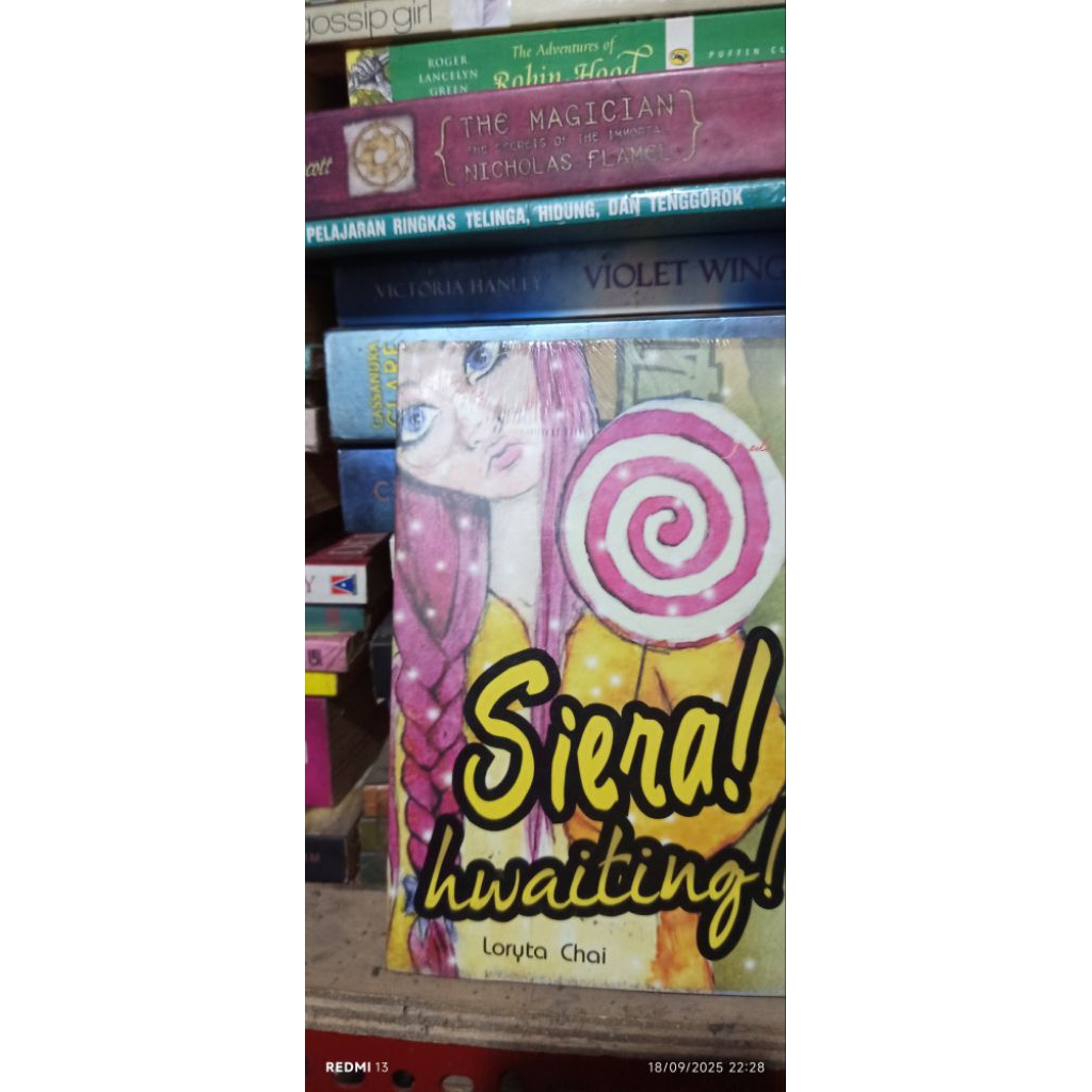 Siera Hwaiting – Novel Remaja Seru (Loryta Chai) | ilmoe store