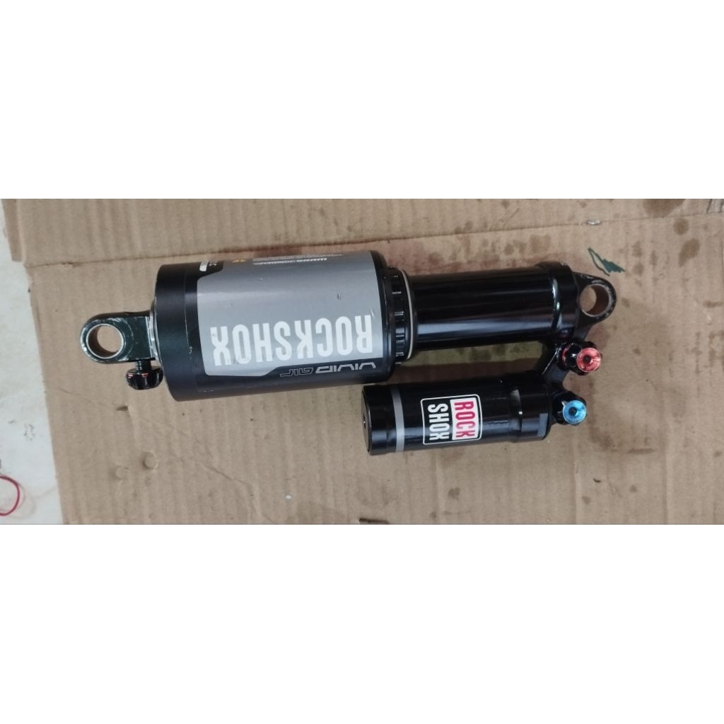 rearshock_rockshox vivid air etoe210