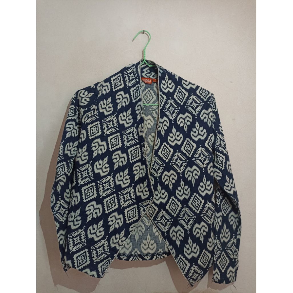 Outer Motif Batik