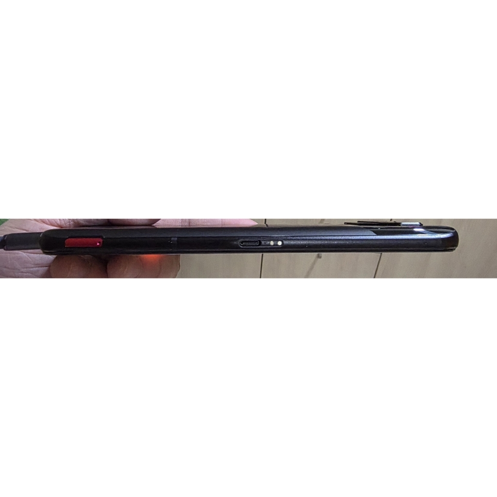 Asus ROG Phone 7 8/256 - Second Kondisi Bagus