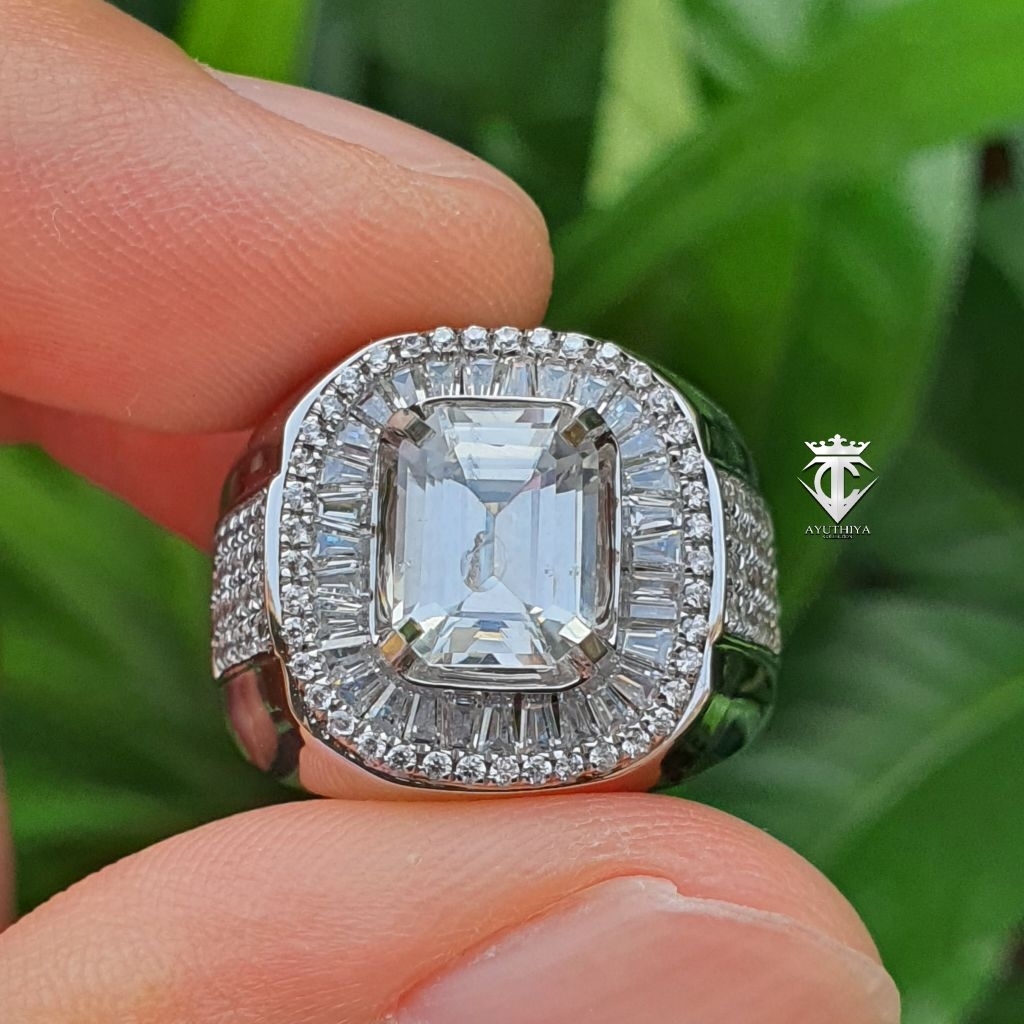 Batu Permata Natural HQ Colorless Sapphire SriLanka 2.44 Ct GRI Lab Memo