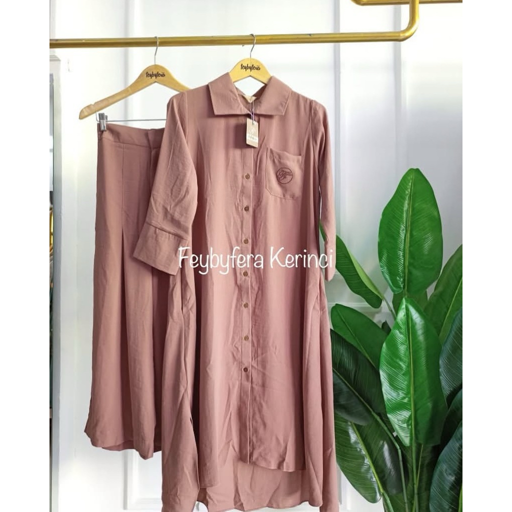 Feybyfera Sandisa Set