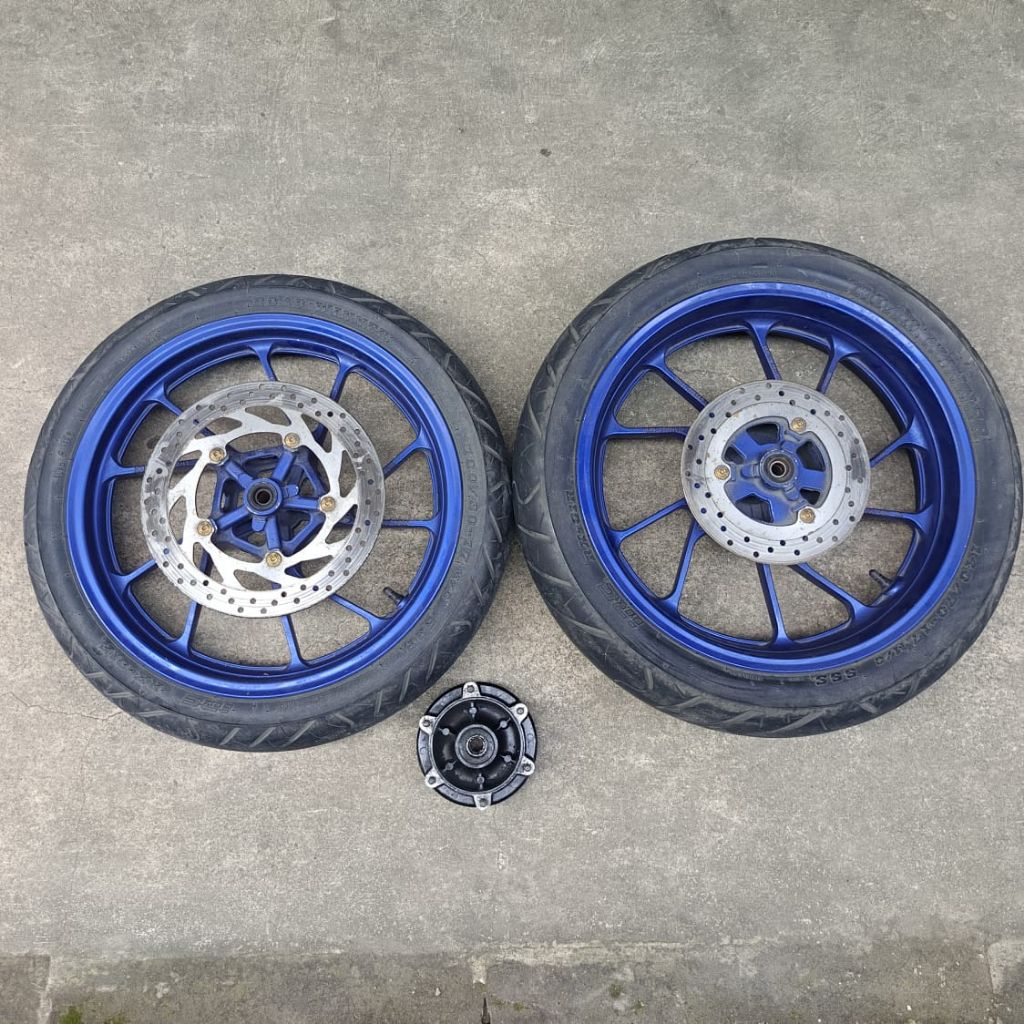 Velg Original YAMAHA R15V3 VVA Copotan