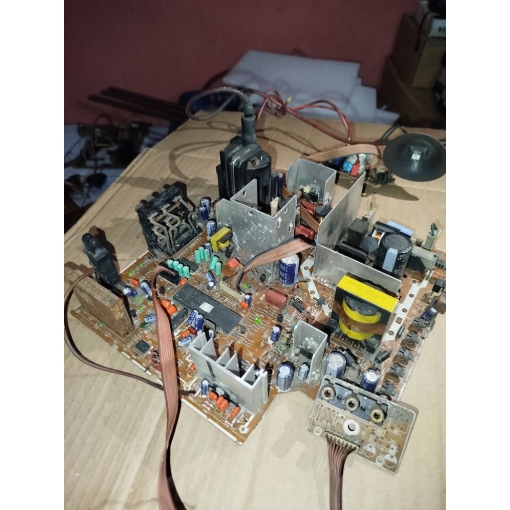 mesin tv samsung 21 in slim copotan belum uji coba /gembling