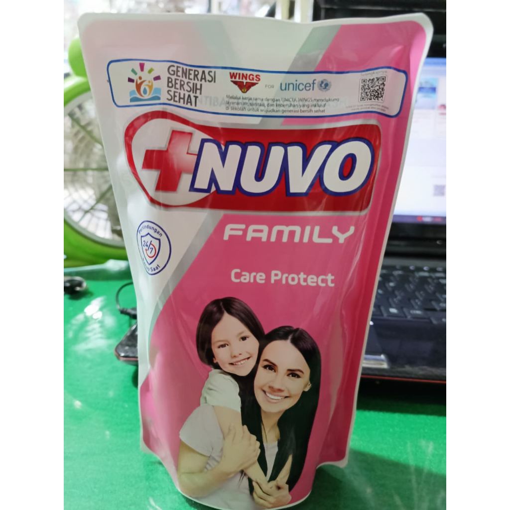sabun cair nuvo family pink 400ml-sabun cair nuvo care protect 400ml