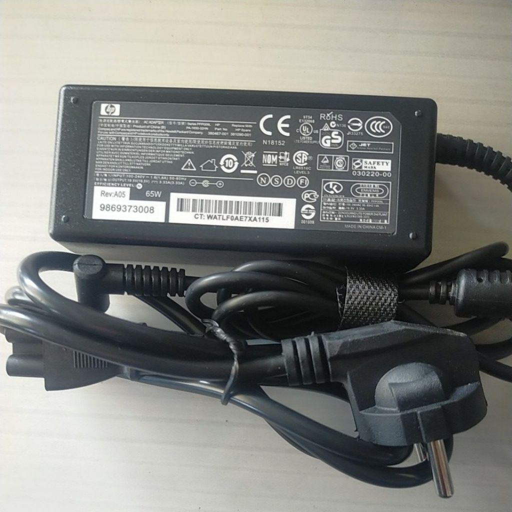 Adaptor Charger Laptop HP