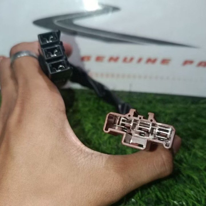 SOKET ECU KABEL ECU BUAT MOTOR VARIO 125 / VARIO 150 KAYLESS ADV / PCX 150 / TEBAL KABELNYA 4MM SKUN