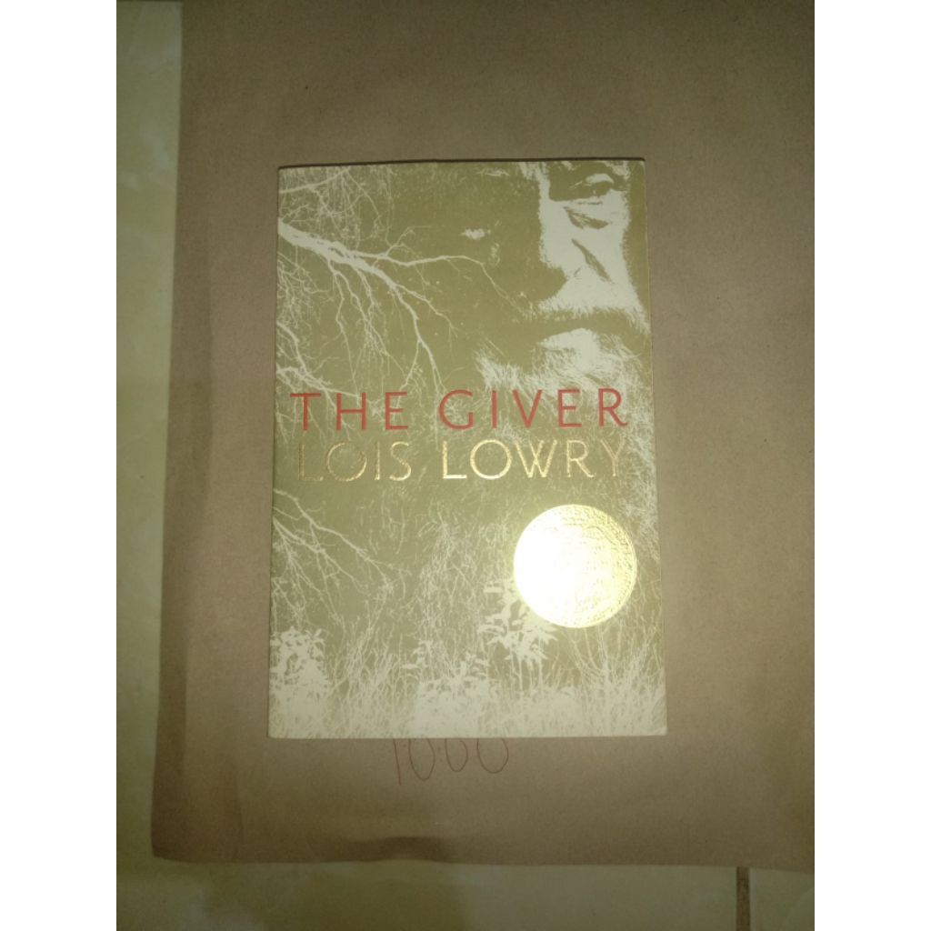 Buku The Giver Lois Lowry