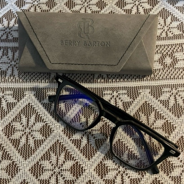 Berrybarton Kacamata (Black)