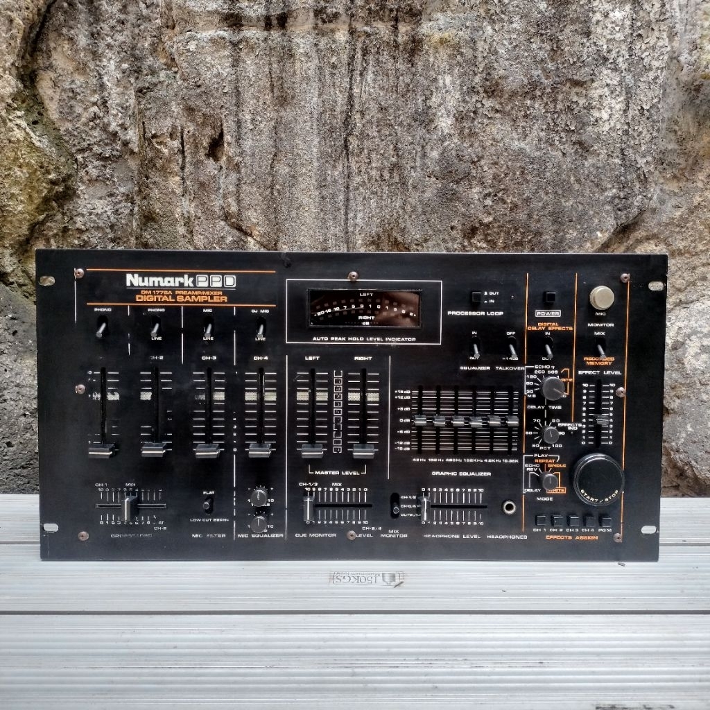 Mixer DJ Numark PPD Digital Sampler Vintage Original 1970-an Bekas