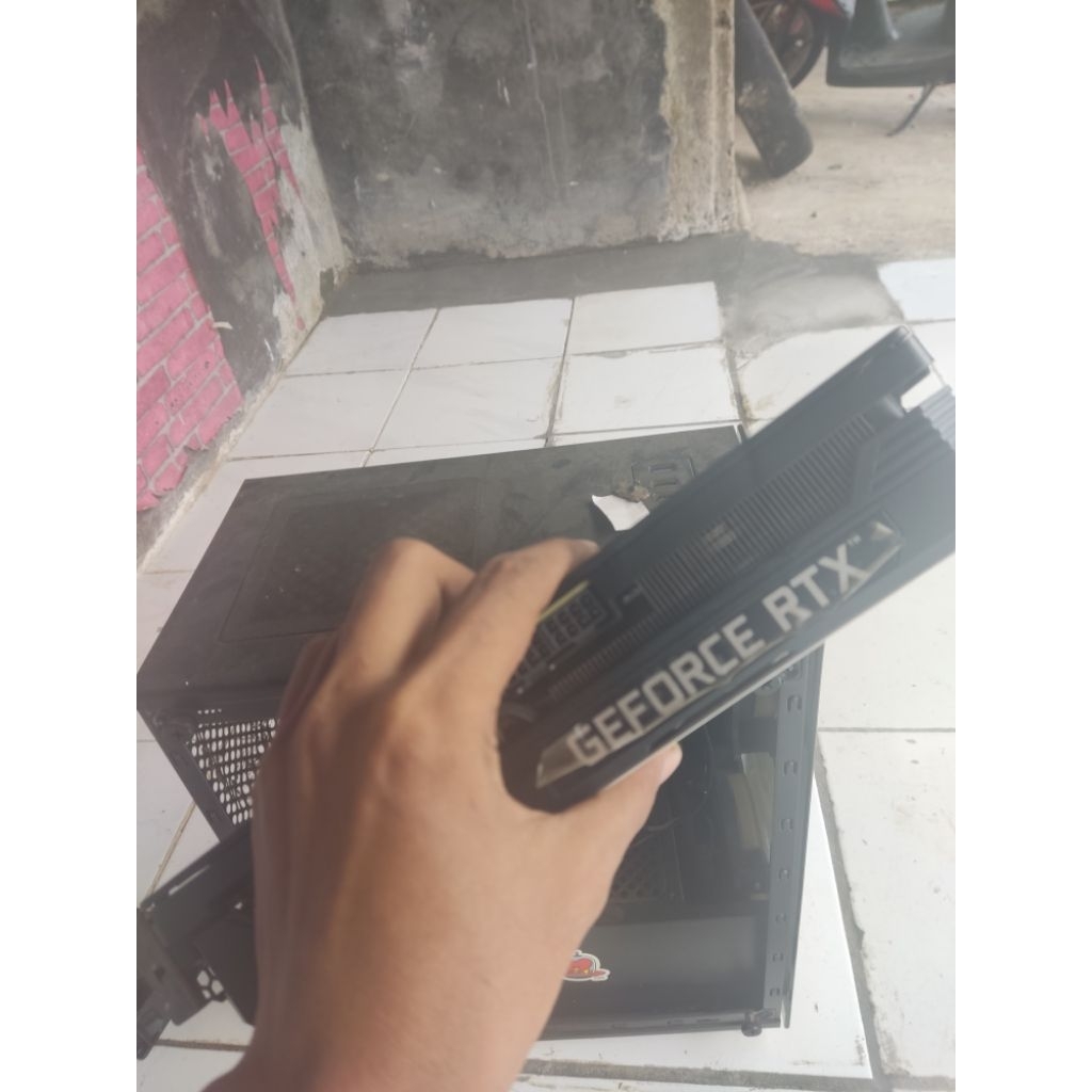 palit RTX 3070 8GB DDR6 minus