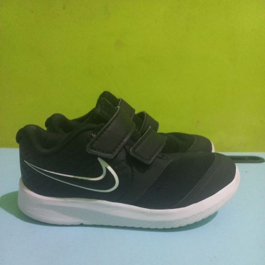 preloved sepatu nike star runner anak