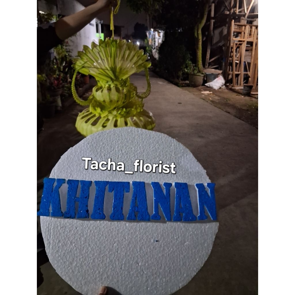 janur kuning untuk khitanan