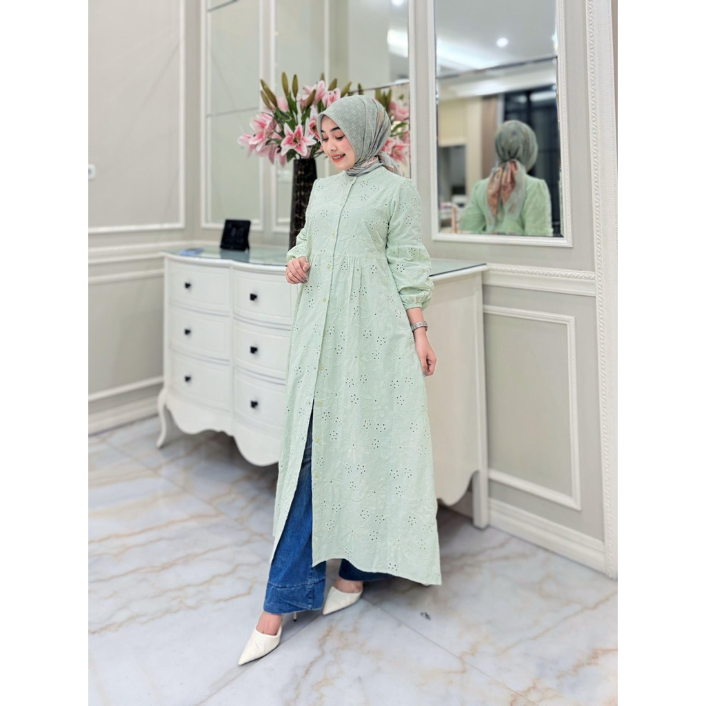 Gamis katun paris bordir + full furing model kancing depan full  tangan karet  ori By Edness Kayla