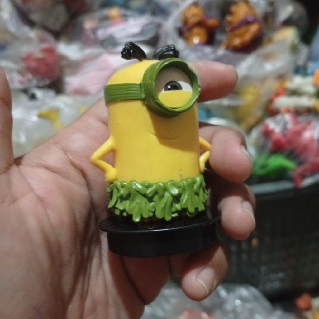 minion toper toys land before time style ori