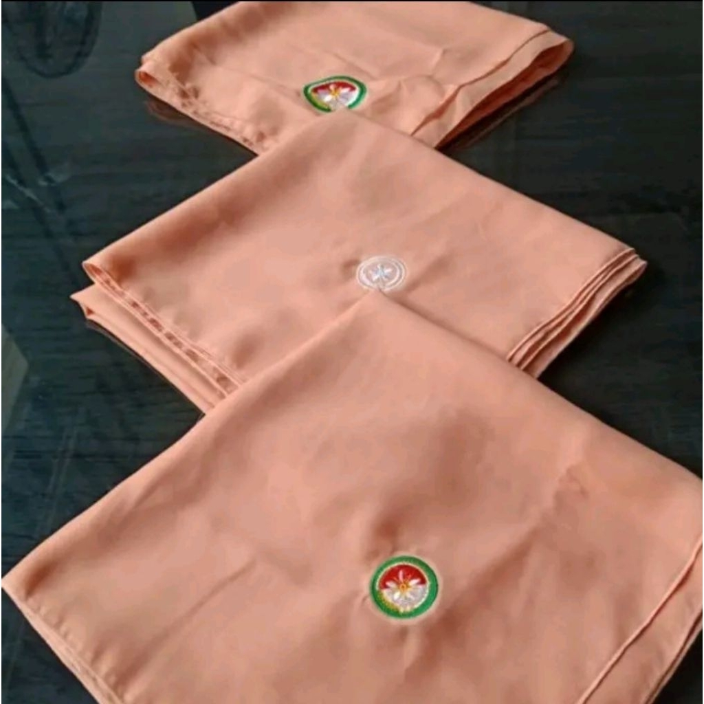 jilbab segi empat dharma wanita jumbo/115cm bahan voal premium/bayar COD..