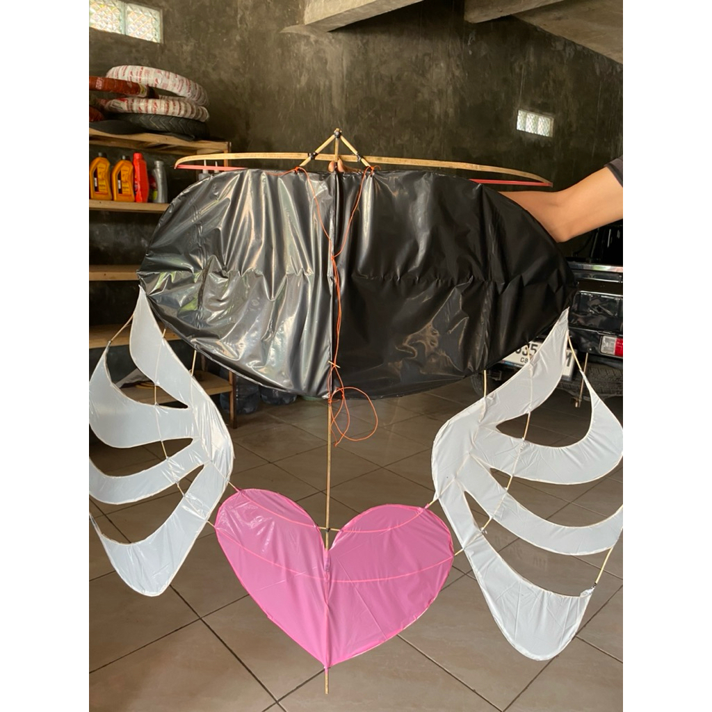 Layangan ram raman / layangan gapangan/ ram raman love bersayap