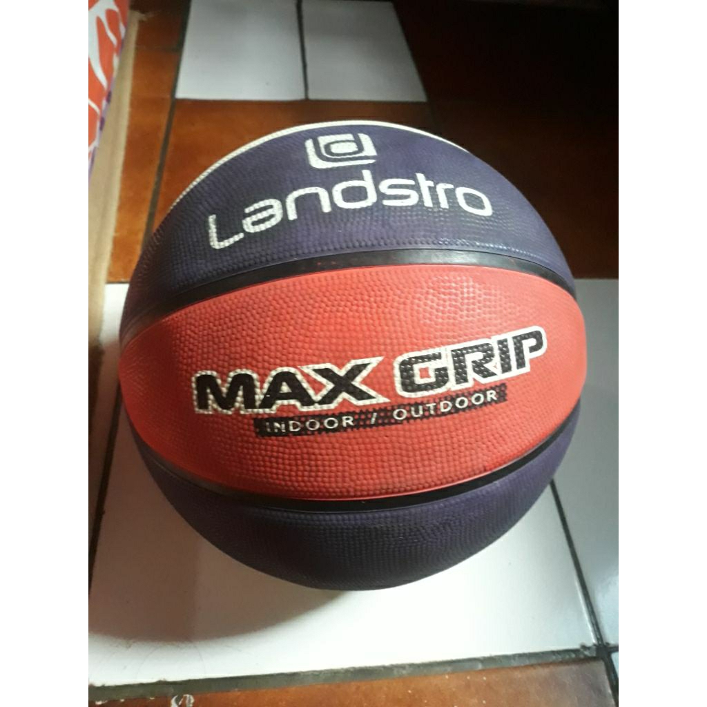Bola Basket second ( bekas pakai ) LANDSTRO MAX GRIP size 7, Material : Sponge rubber
