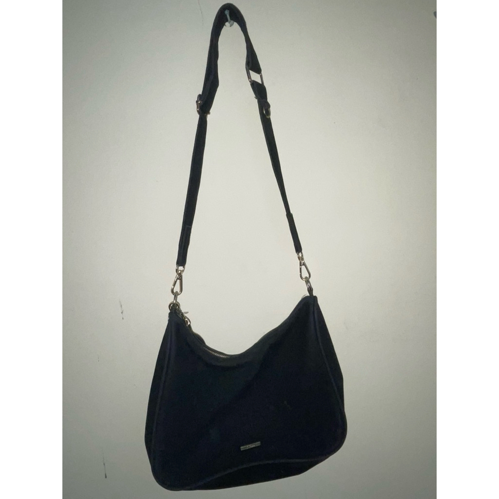 FLICKA sling bag preloved