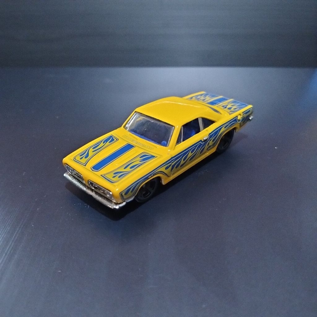 Hot Wheels | 68 Plymouth Barracuda Formula S | Loose