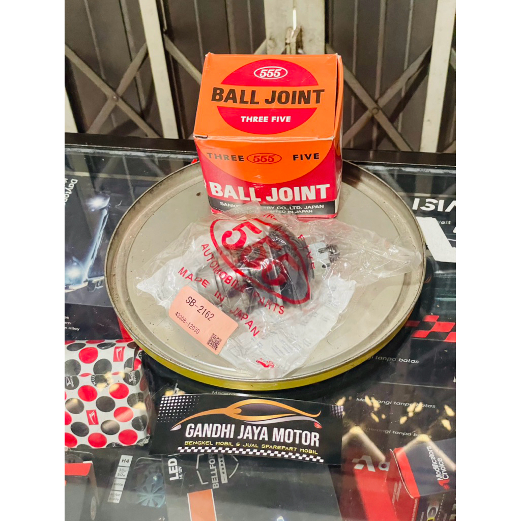 ORIGINAL SANKEI 555 JEPANG BALL JOINT BAWAH COROLLA DX KE70 / KE30