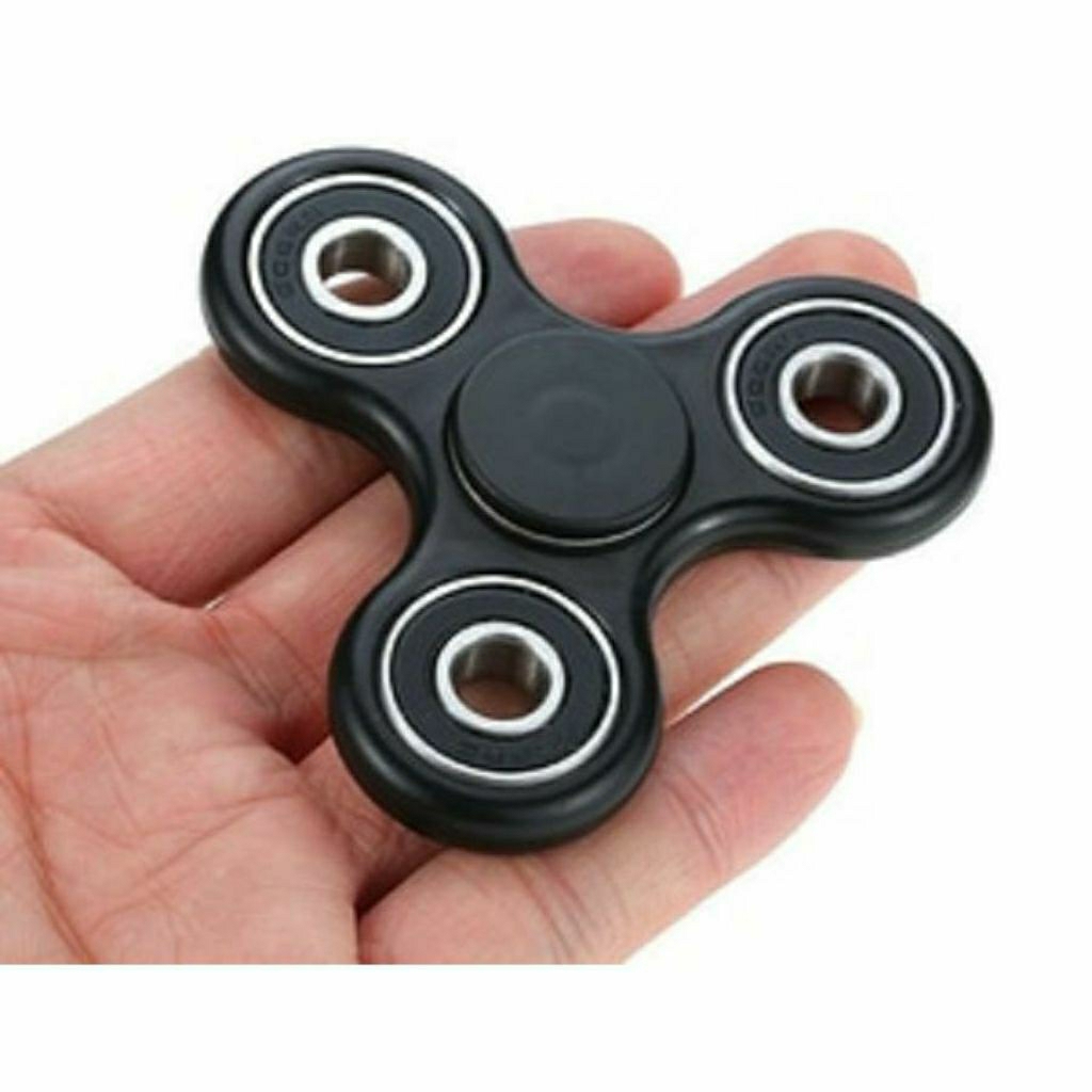 Mainan Anak Fidget Spinner Ring Besi Triangle/ Spinner Ring Besi Segitiga Spinner Klasik