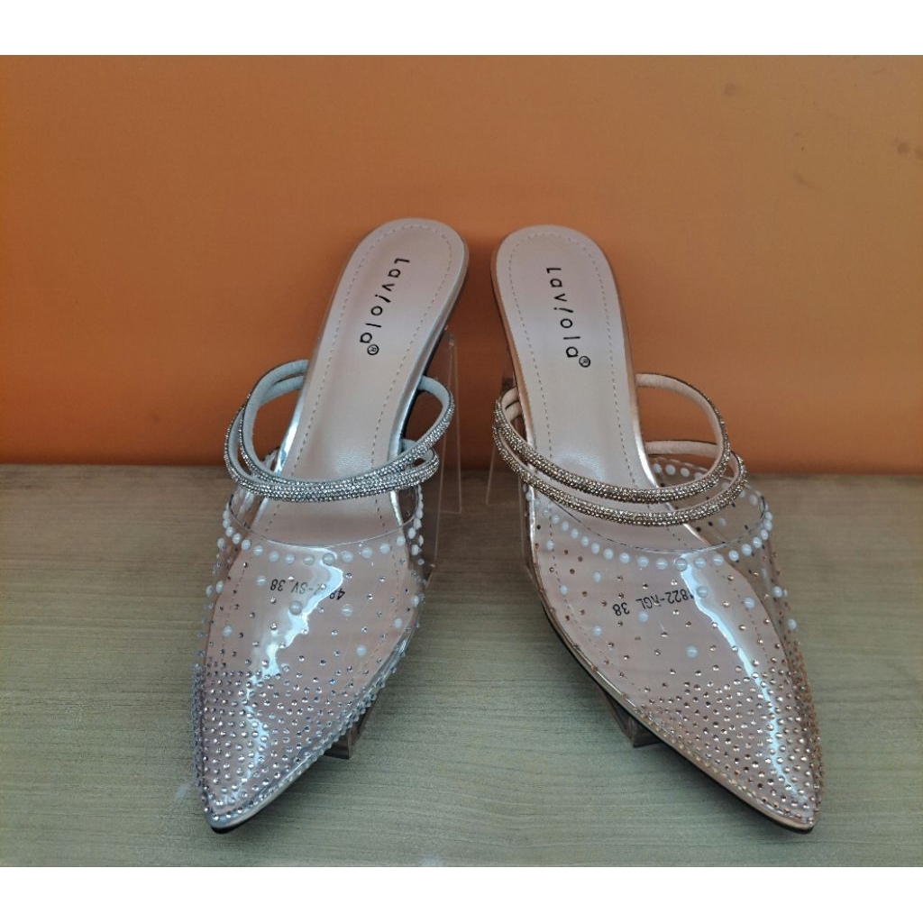 Sandal wanita LAVIOLA